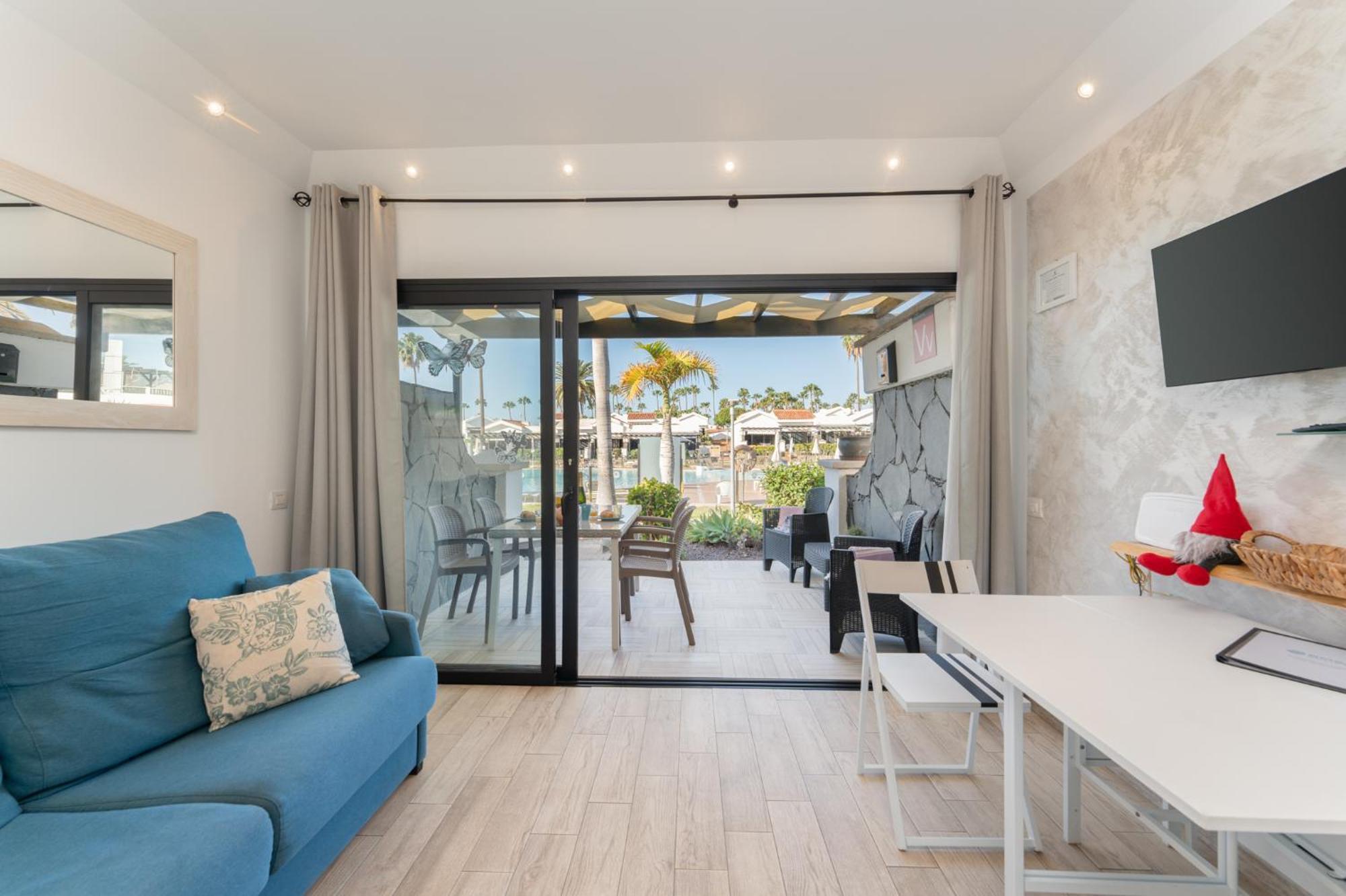 Luxury Poolside Holiday Home Maspalomas  Exterior photo
